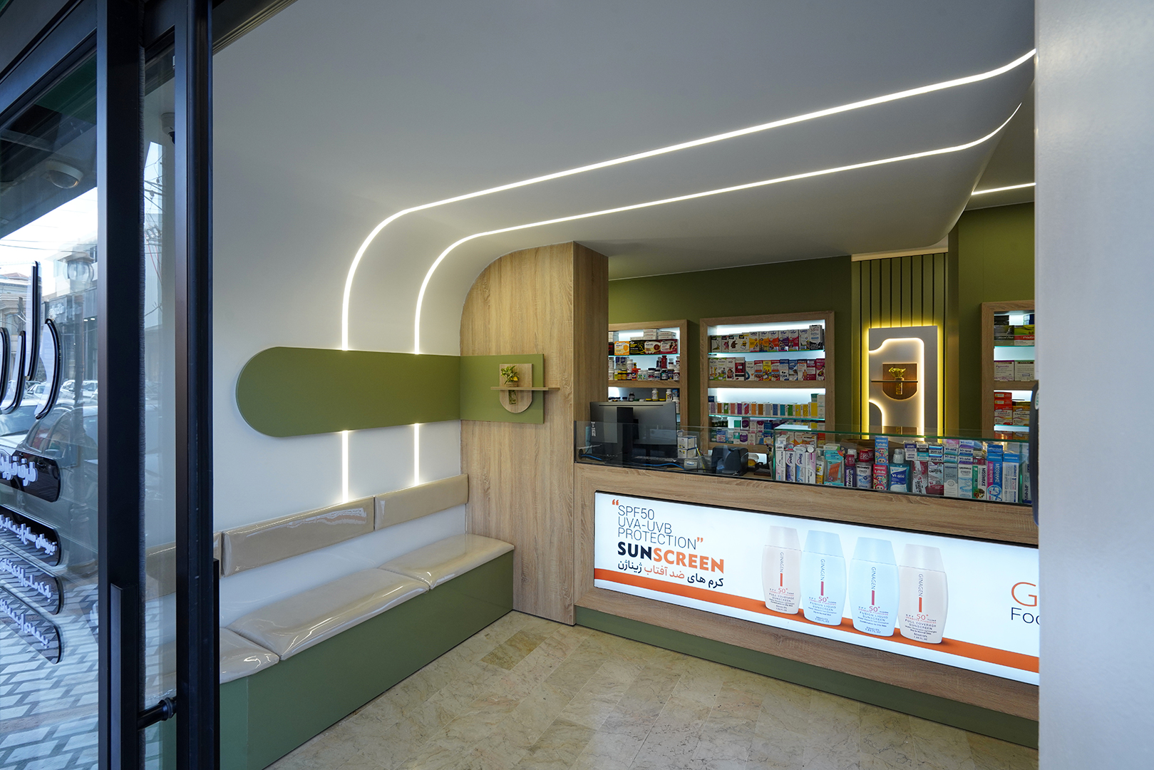 sara-safari-drugstore-1404-(7)